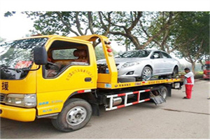 雨湖区附近24小时汽车拖车服务热线